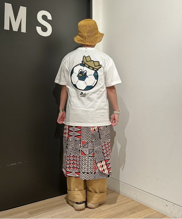 土田 達也さんの「BEAMS WOMEN｜CASIO / MQ24 COLOR」を使ったコーディネート