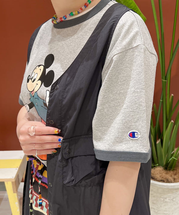 エノモト アミさんの「BEAMS WOMEN｜BEAMS BOY 25th別注 / Disney Rattan Bascket」を使ったコーディネート