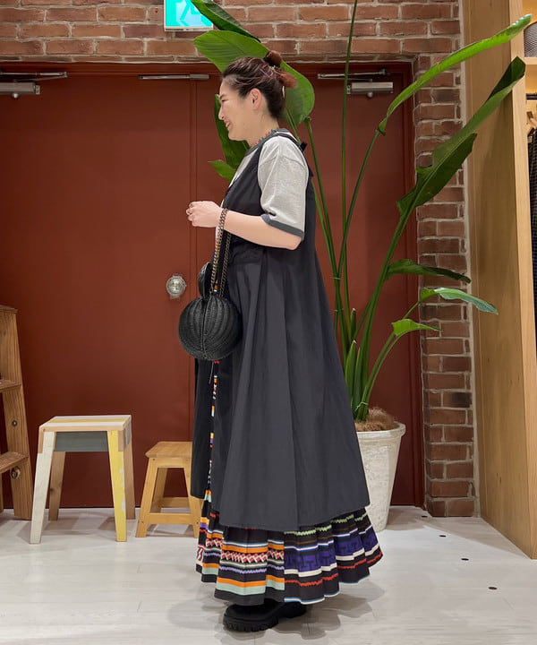 エノモト アミさんの「BEAMS WOMEN｜BEAMS BOY 25th別注 / Disney Rattan Bascket」を使ったコーディネート