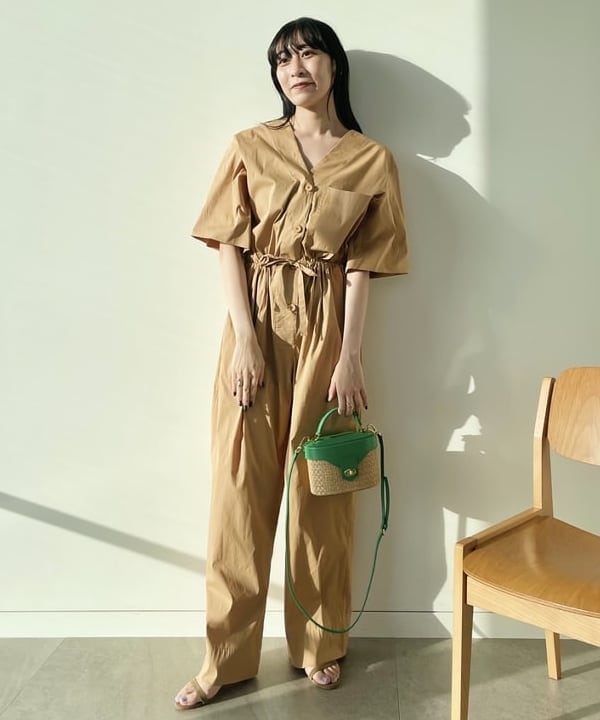 cammyさんの「BEAMS WOMEN｜CHRISTIAN VILLA &times; Demi-Luxe BEAMS / 別注 ストロー バニティーバッグ」を使ったコーディネート