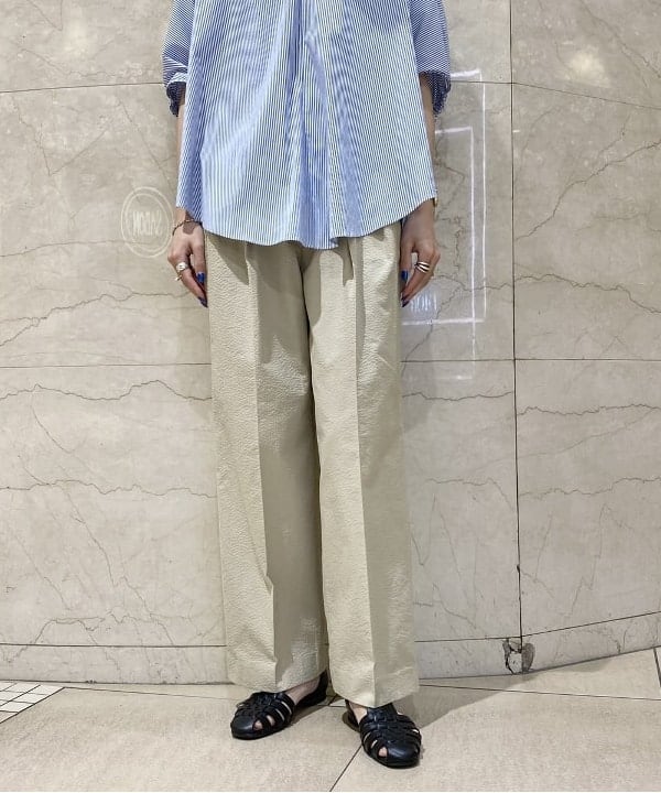 SANOさんの「BEAMS WOMEN｜GIANNI CHIARINI / ALIFA レザーショルダーバッグ S」を使ったコーディネート