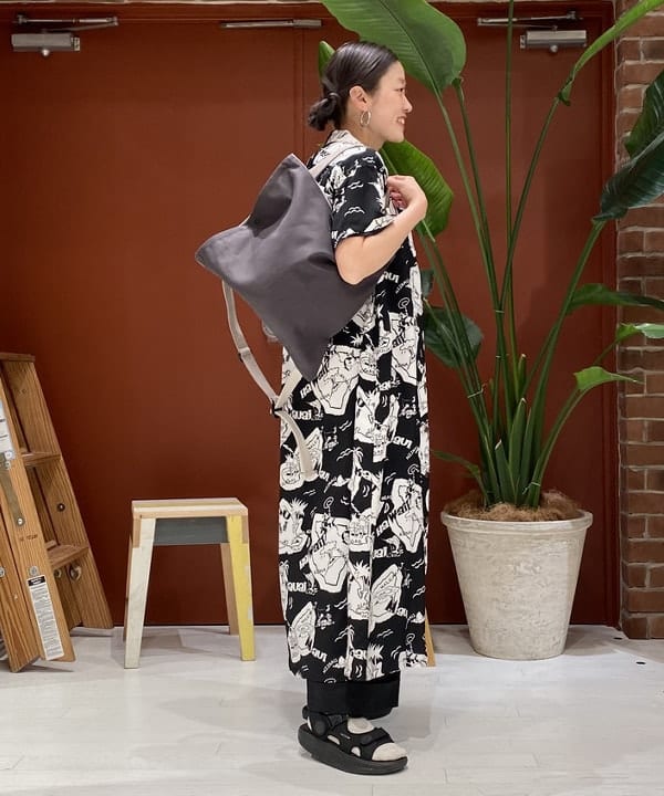 優意さんの「BEAMS WOMEN｜MBT / KISUMU CLASSIC」を使ったコーディネート