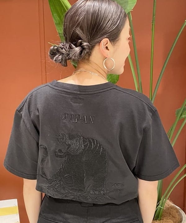 優意さんの「BEAMS WOMEN｜MBT / KISUMU CLASSIC」を使ったコーディネート