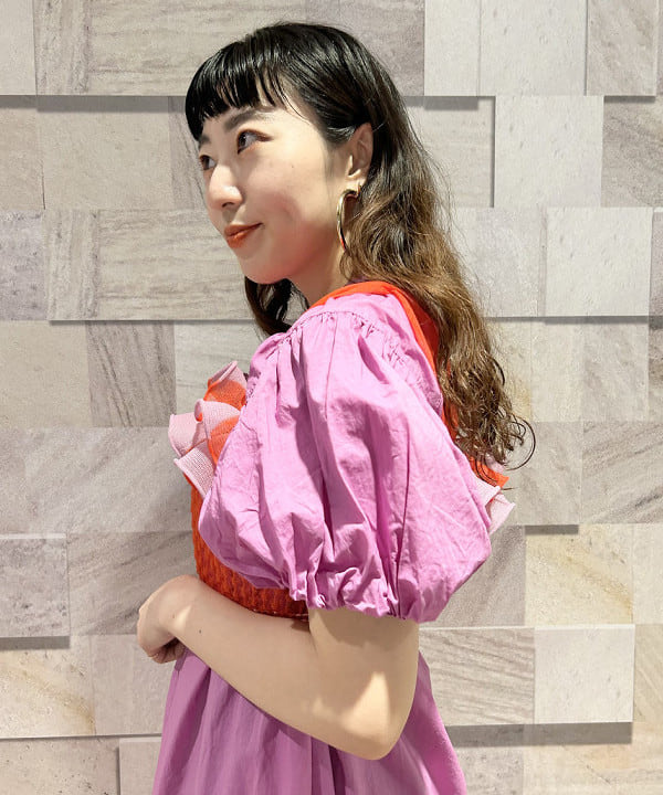 庭野 優紀さんの「BEAMS WOMEN｜Ray BEAMS / カラー ビジュー リング」を使ったコーディネート