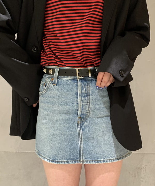 前田 優衣さんの「BEAMS WOMEN｜▲Dr.Martens / PASCAL 8ホール ブーツ」を使ったコーディネート