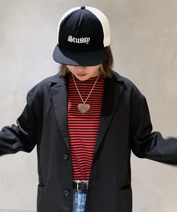 前田 優衣さんの「BEAMS WOMEN｜▲Dr.Martens / PASCAL 8ホール ブーツ」を使ったコーディネート