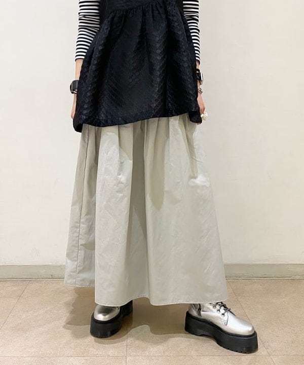 りかちょび/岸本梨佳さんの「BEAMS WOMEN｜Otro Accesorio / フラワー リング」を使ったコーディネート