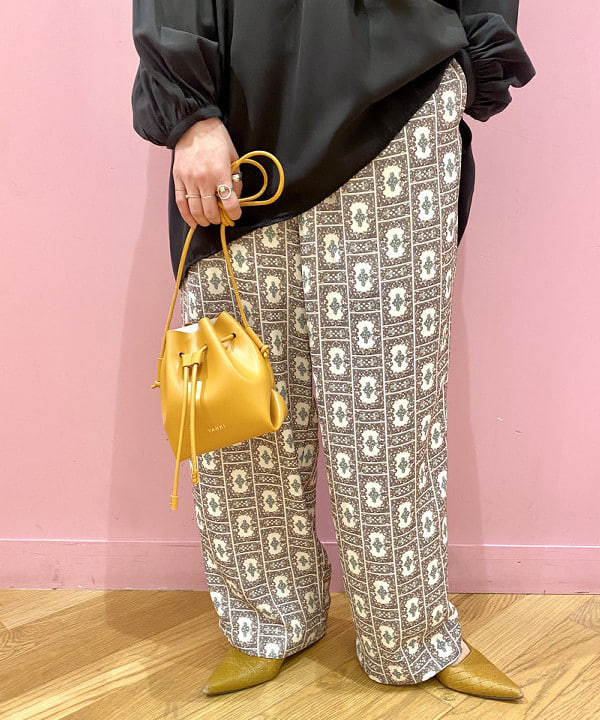 椎葉 未琴さんの「BEAMS WOMEN｜」を使ったコーディネート