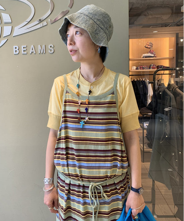 矢野(青木)優香さんの「BEAMS WOMEN｜」を使ったコーディネート