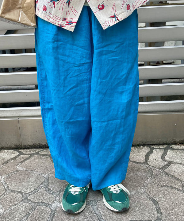 コウリキ　マミさんの「BEAMS WOMEN｜BEAMS BOY / BBロゴ ショップバック」を使ったコーディネート