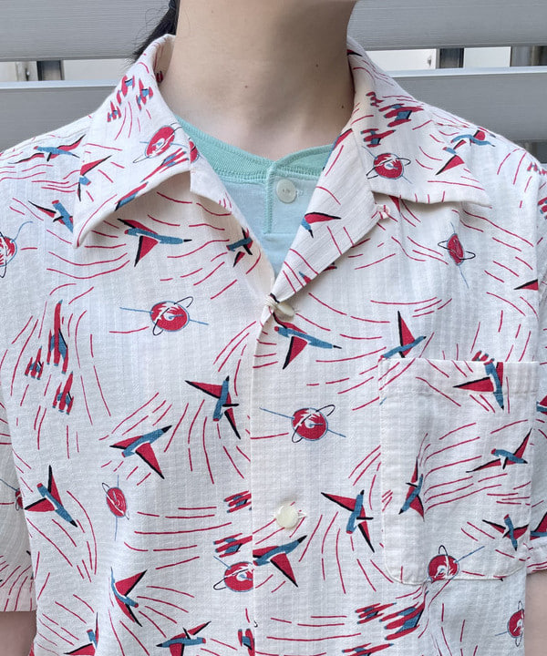 コウリキ　マミさんの「BEAMS WOMEN｜BEAMS BOY / BBロゴ ショップバック」を使ったコーディネート