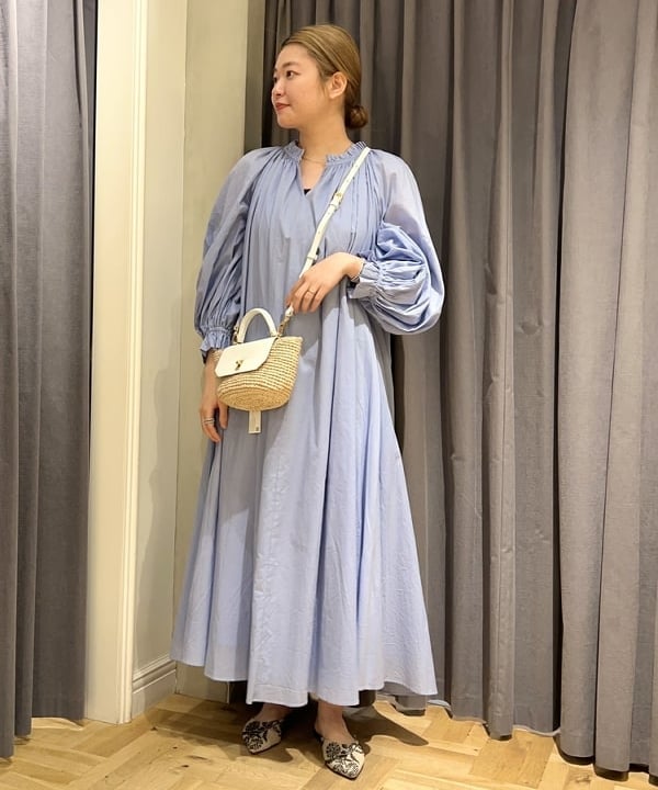 千田 静香さんの「BEAMS WOMEN｜PHILIPPE AUDIBERT × Demi-Luxe BEAMS / Great Amelia ブレスレット」を使ったコーディネート