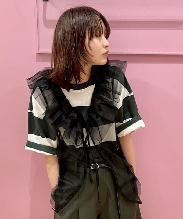 水野 萌香さんの「BEAMS WOMEN｜Ray BEAMS / チュール フリルカラー ノースリーブ トップス」を使ったコーディネート