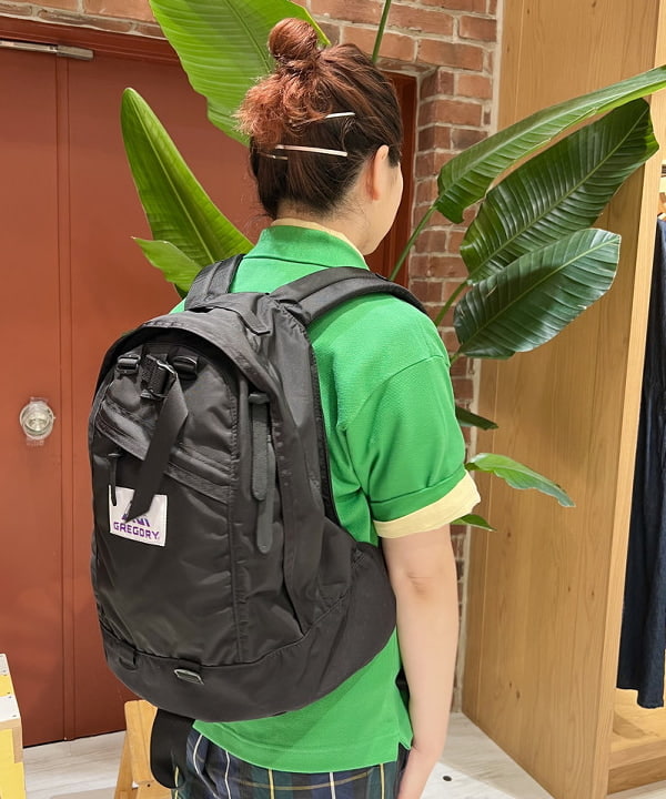 エノモト アミさんの「BEAMS WOMEN｜【別注】GREGORY / NICE DAY NEW」を使ったコーディネート