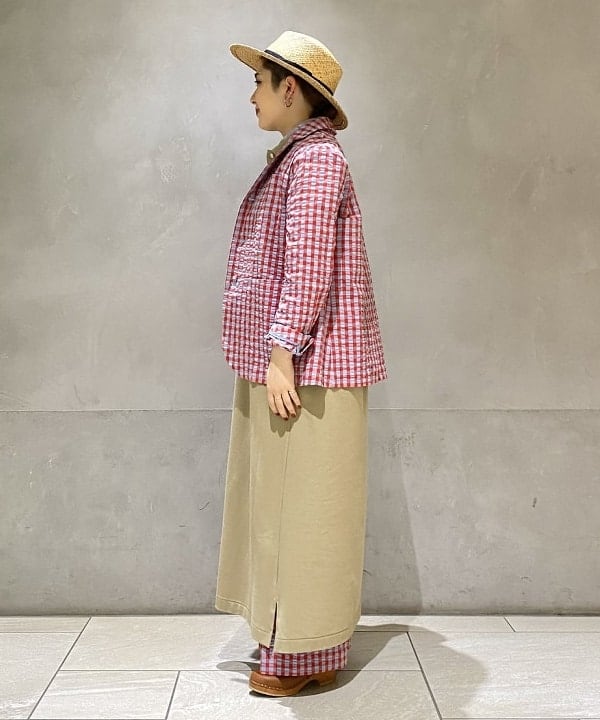 吉野 多恵さんの「BEAMS WOMEN｜BEAMS BOY / 樹脂 パール ロング ネックレス」を使ったコーディネート
