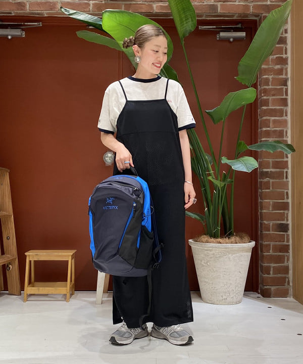 優意さんの「BEAMS WOMEN｜Champion × BEAMS BOY / 別注 リンガーTシャツ」を使ったコーディネート