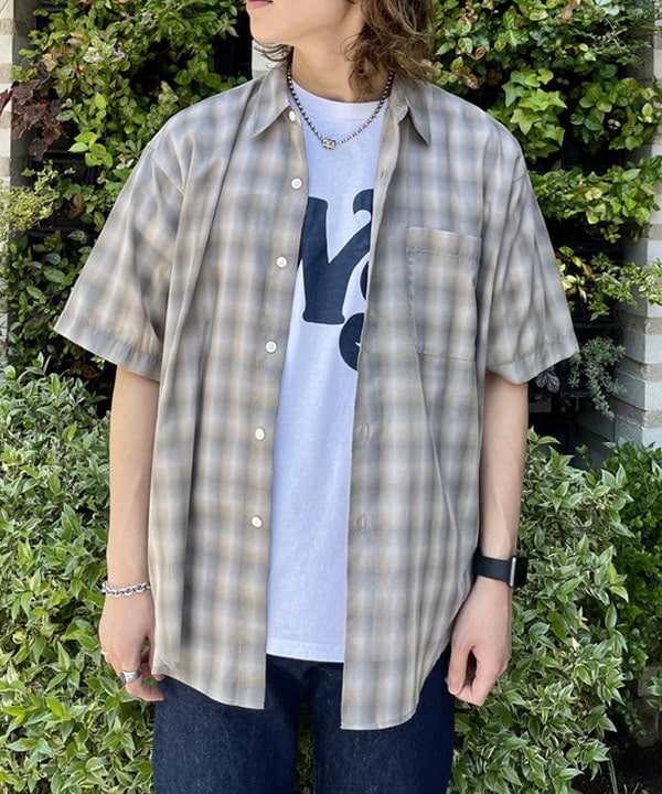 トラ吉さんの「BEAMS WOMEN｜orSlow / 105 Original Standard Denim One Wash」を使ったコーディネート