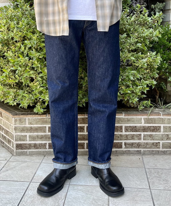 トラ吉さんの「BEAMS WOMEN｜orSlow / 105 Original Standard Denim One Wash」を使ったコーディネート