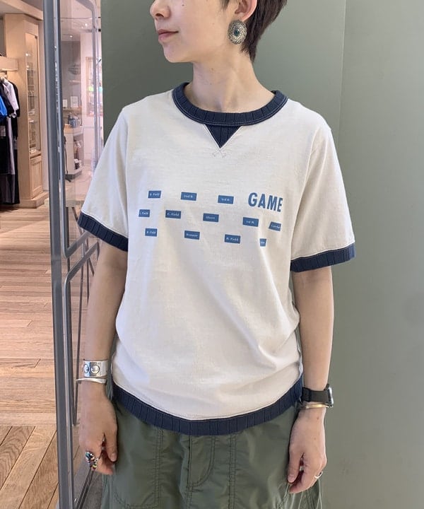 矢野(青木)優香さんの「BEAMS WOMEN｜」を使ったコーディネート