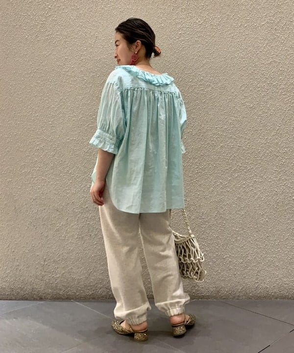 吉田　真実さんの「BEAMS WOMEN｜」を使ったコーディネート