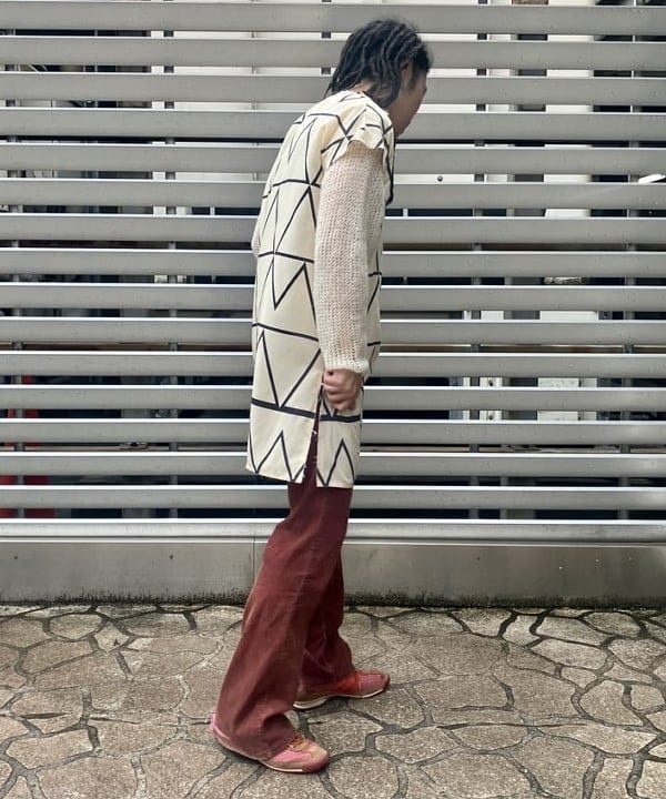 森 凌真さんの「BEAMS WOMEN｜maturely / Logogram Print Dress」を使ったコーディネート