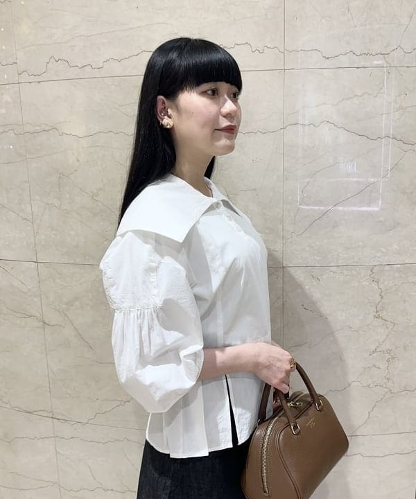 カワライさんの「BEAMS WOMEN｜CHRISTIAN VILLA / レザー ミニボストンバッグ」を使ったコーディネート