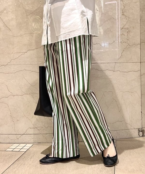 篠崎 香月さんの「BEAMS WOMEN｜YOUNG&OLSEN / レザートートバッグ M」を使ったコーディネート