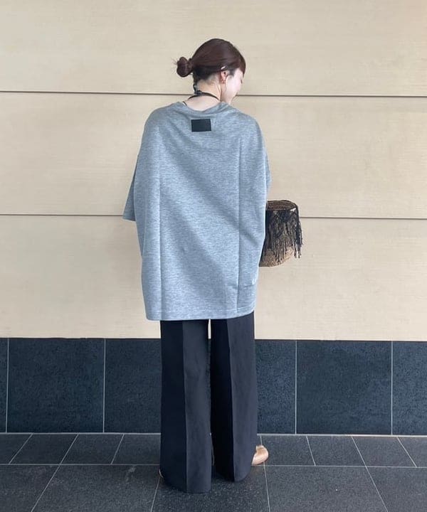 Ichika Hondaさんの「BEAMS WOMEN｜COG THE BIGSMOKE / DELTA Tシャツ」を使ったコーディネート