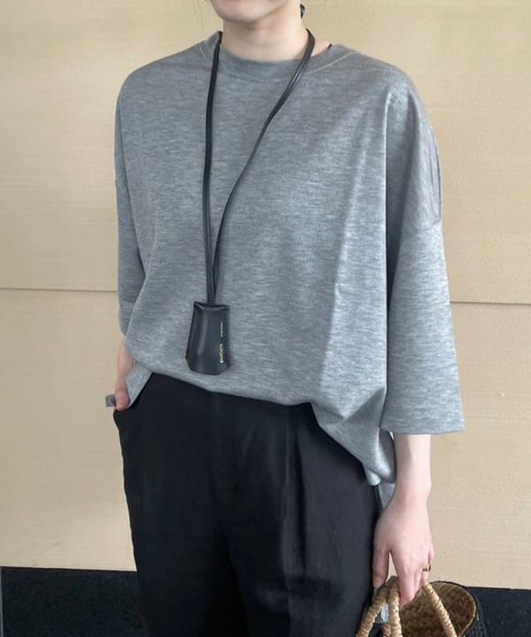 Ichika Hondaさんの「BEAMS WOMEN｜COG THE BIGSMOKE / DELTA Tシャツ」を使ったコーディネート