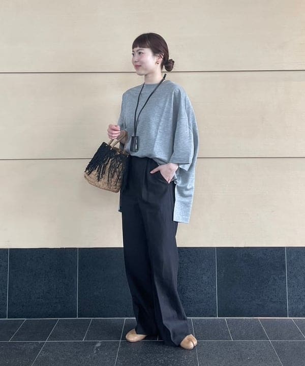 Ichika Hondaさんの「BEAMS WOMEN｜COG THE BIGSMOKE / DELTA Tシャツ」を使ったコーディネート