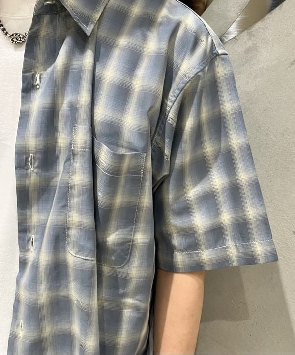 トラ吉さんの「BEAMS WOMEN｜Few / F11」を使ったコーディネート