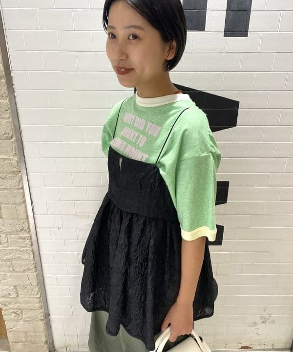 オカモト ミサキさんの「BEAMS WOMEN｜BEAMS BOY / US ARMY オーバー パンツ」を使ったコーディネート