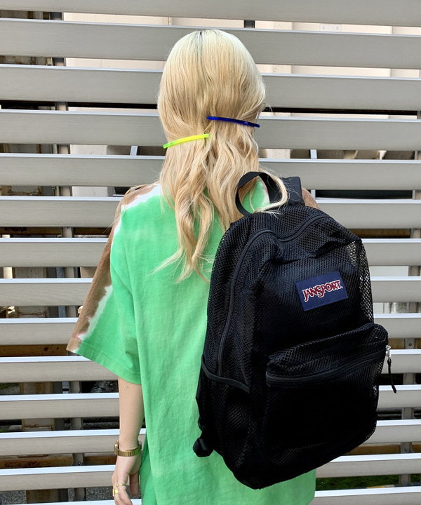 ナツハさんの「BEAMS WOMEN｜BEAMS BOY / GOLDメッキ 0.8mm リング」を使ったコーディネート