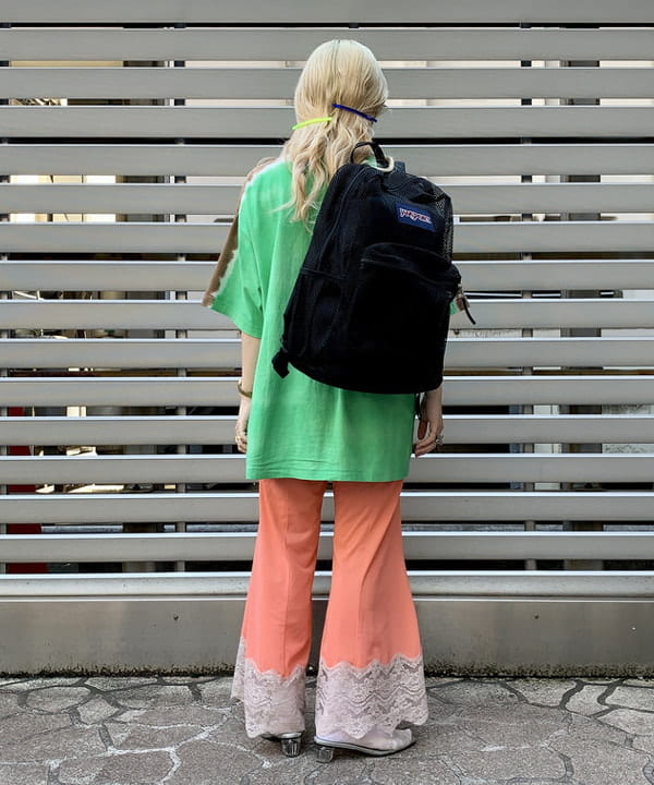 ナツハさんの「BEAMS WOMEN｜BEAMS BOY / GOLDメッキ 0.8mm リング」を使ったコーディネート