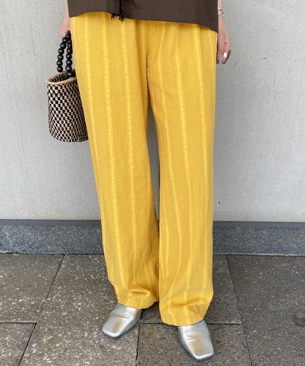 マツド ユメカさんの「BEAMS WOMEN｜Ray BEAMS / チュール シャーリング Tシャツ」を使ったコーディネート