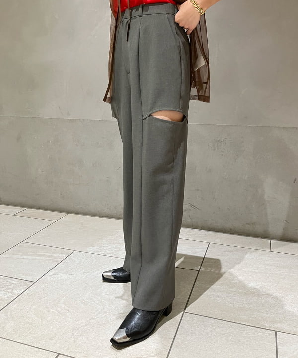 内山 美咲さんの「BEAMS WOMEN｜Ray BEAMS / チュール フリルカラー ノースリーブ トップス」を使ったコーディネート