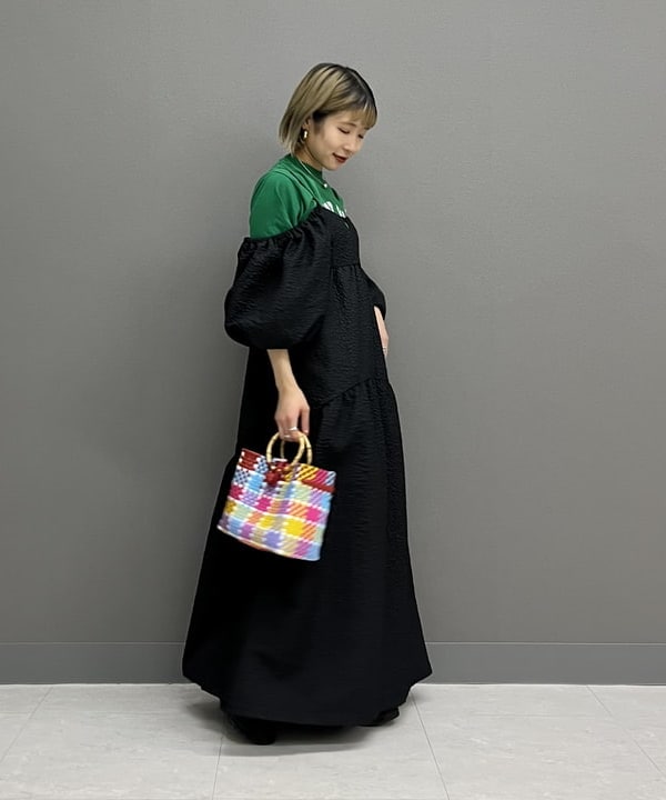 カワグチ シオリさんの「BEAMS WOMEN｜」を使ったコーディネート