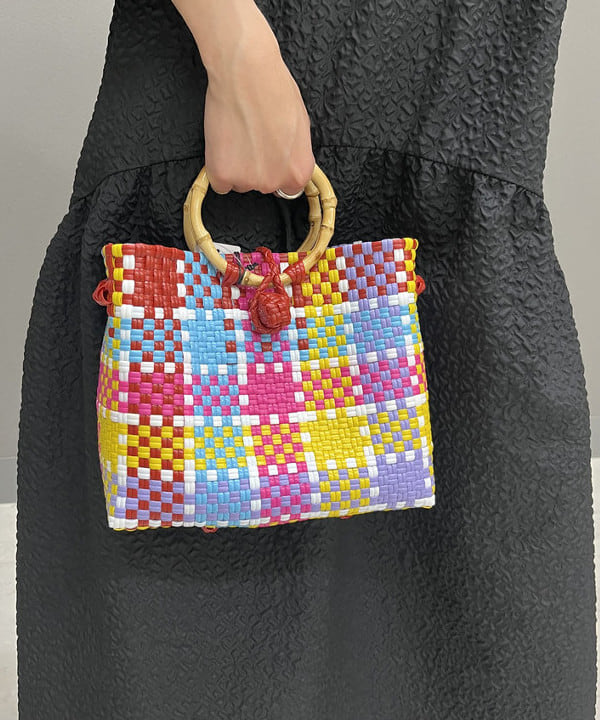 カワグチ シオリさんの「BEAMS WOMEN｜」を使ったコーディネート