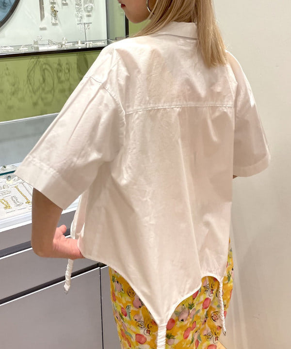 おミツさんの「BEAMS WOMEN｜▲Dr.Martens / VOSS II QUAD サンダル」を使ったコーディネート