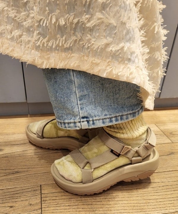 saori KATOさんの「BEAMS WOMEN｜TEVA / HURRICANE XLT2 AMPSOLE」を使ったコーディネート