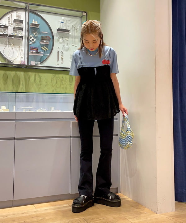 おミツさんの「BEAMS WOMEN｜RED CARD TOKYO &times; Ray BEAMS / 別注 Grape デニム」を使ったコーディネート