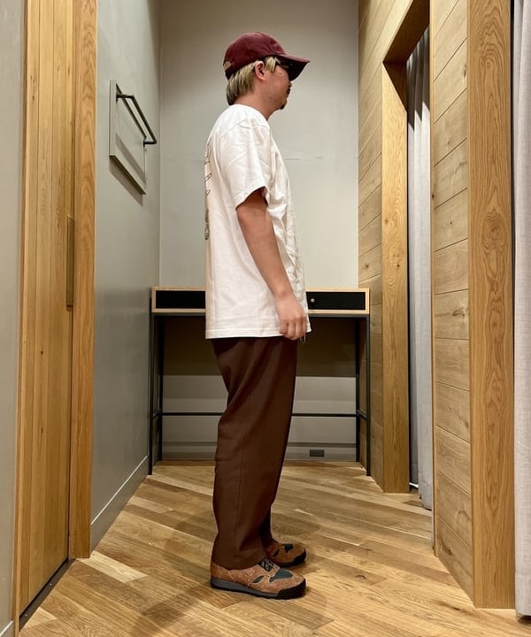 新里 京介さんの「BEAMS WOMEN｜BEAMS / ベーシック ベースボール キャップ」を使ったコーディネート