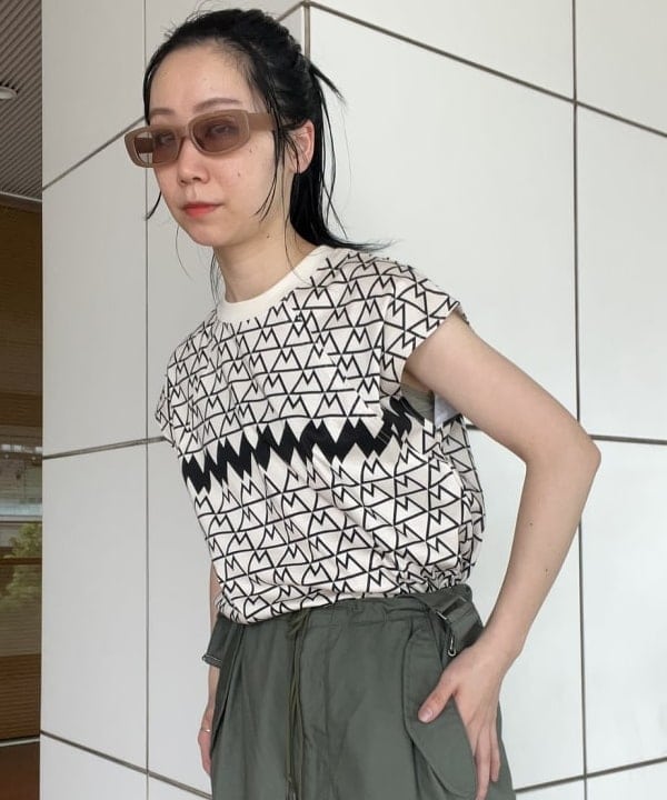 にしだてさんの「BEAMS WOMEN｜BEAMS BOY / US ARMY オーバー パンツ」を使ったコーディネート