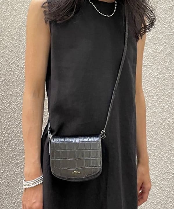 五十峯 さよさんの「BEAMS WOMEN｜PHILIPPE AUDIBERT / Bay ブレスレット」を使ったコーディネート