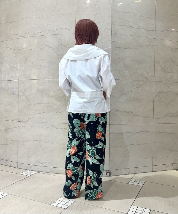 篠崎 香月さんの「BEAMS WOMEN｜」を使ったコーディネート