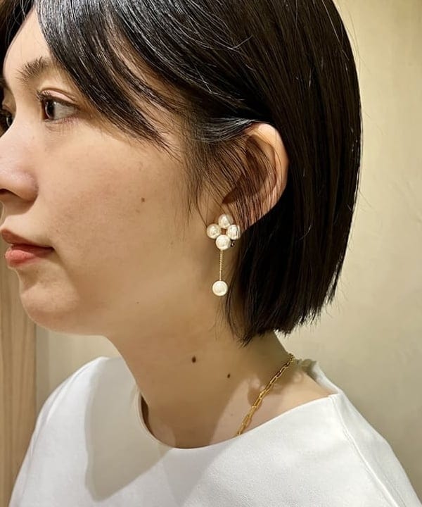 山田 千遥さんの「BEAMS WOMEN｜jour couture × Demi-Luxe BEAMS / 別注 more.イヤリング」を使ったコーディネート