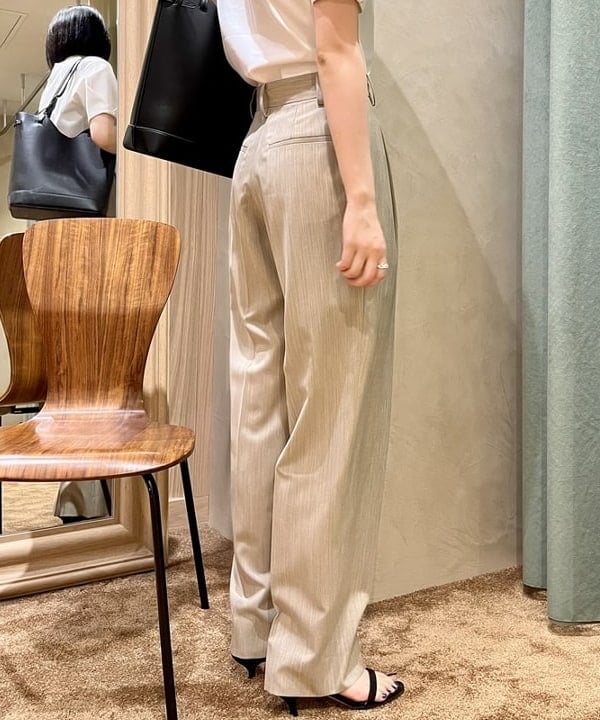 山田 千遥さんの「BEAMS WOMEN｜jour couture × Demi-Luxe BEAMS / 別注 more.イヤリング」を使ったコーディネート