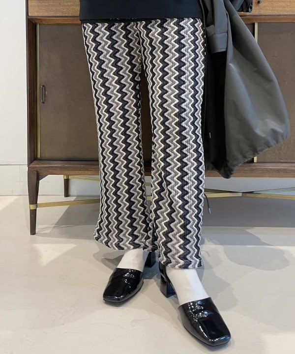 松本 佳菜子さんの「BEAMS WOMEN｜Ray BEAMS / アンクルストラップ パンプス」を使ったコーディネート