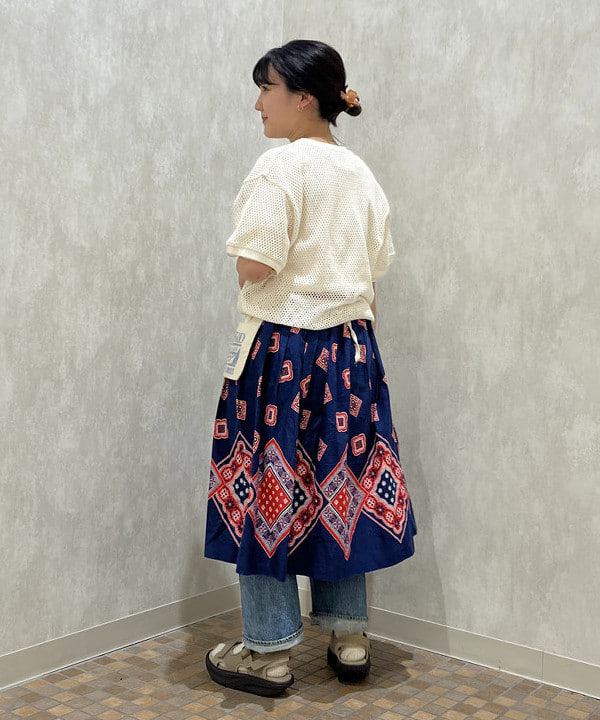るーたまさんの「BEAMS WOMEN｜BEAMS BOY / バックディテール 1B ヘンリーネック Tシャツ」を使ったコーディネート