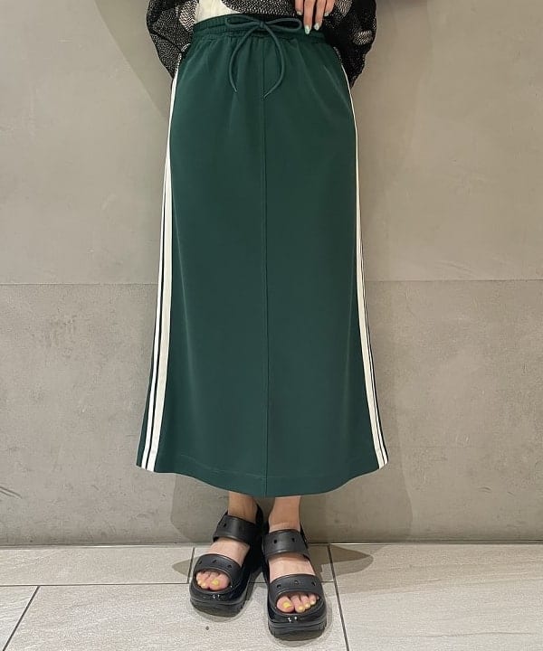 シマダリツコさんの「BEAMS WOMEN｜」を使ったコーディネート